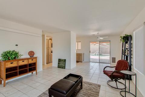 8615 E Capri Ave, Mesa, AZ 85208 photo 7