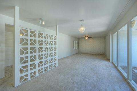 626 E Vista Ave, Phoenix, AZ 85020 photo 2