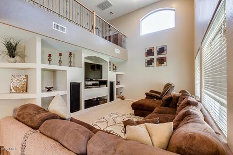 3526 E Crescent Way, Gilbert, AZ 85298 photo 5