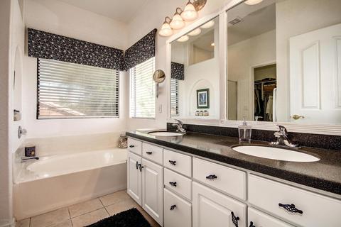 270 W Constitution Dr, Gilbert, AZ 85233 photo 31