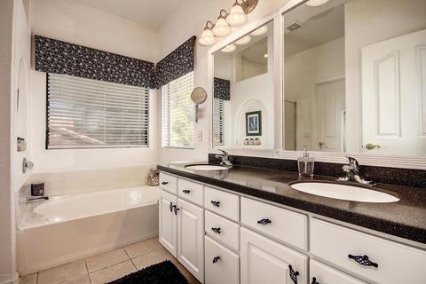 270 W Constitution Dr, Gilbert, AZ 85233 photo 32