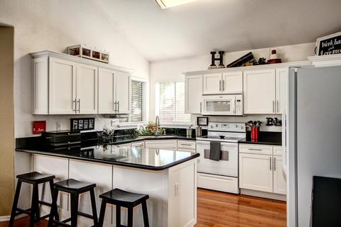270 W Constitution Dr, Gilbert, AZ 85233 photo 10