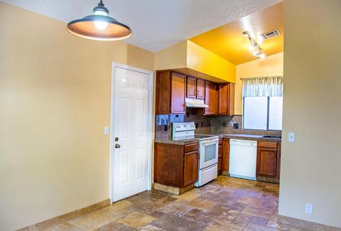 15810 N 38th Ave, Phoenix, AZ 85053 photo 6