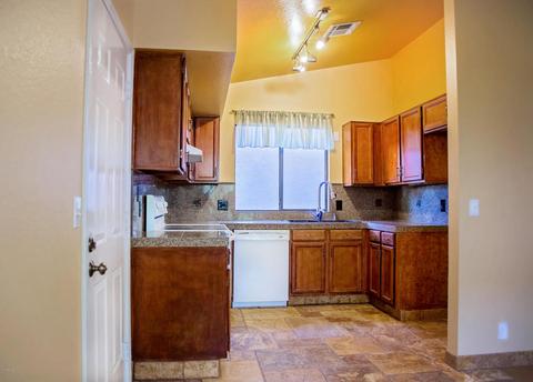 15810 N 38th Ave, Phoenix, AZ 85053 photo 7