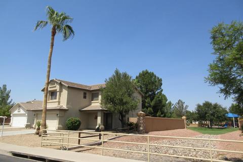 2138 E Pinto Dr, Gilbert, AZ 85296 photo 2