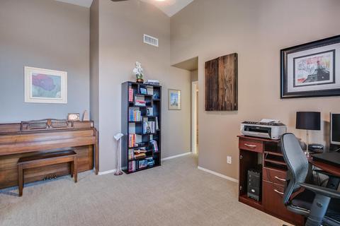 4513 E Rock Wren Rd, Phoenix, AZ 85044 photo 6