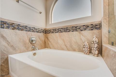 4513 E Rock Wren Rd, Phoenix, AZ 85044 photo 17
