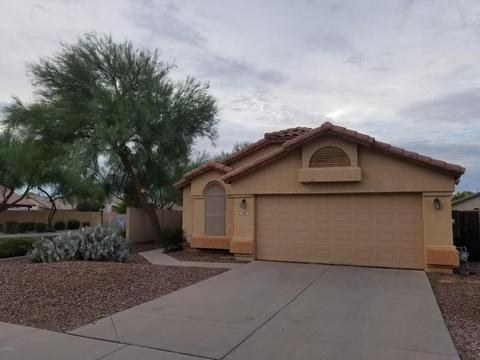 1768 E Morgan Dr, Gilbert, AZ 85296 photo 1