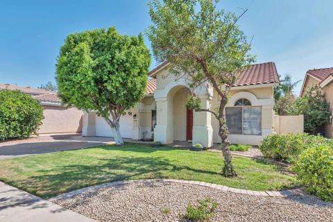 1747 E Cortez Dr, Gilbert, AZ 85234 photo 1