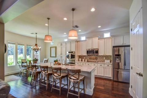 3773 E Comstock Dr, Gilbert, AZ 85296 photo 4
