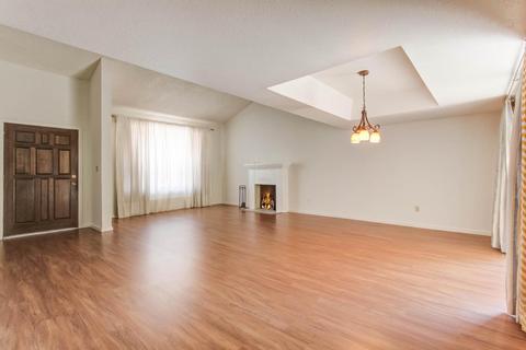 1537 E Candlestick Dr, Tempe, AZ 85283 photo 5