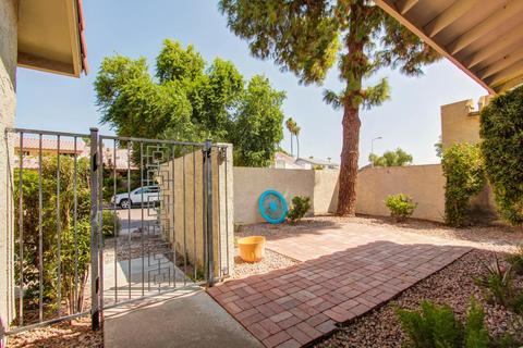 1537 E Candlestick Dr, Tempe, AZ 85283 photo 3