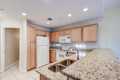 1076 E Sunburst Ln, Tempe, AZ 85284 photo 11