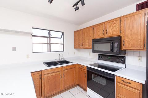 3908 E Salinas St, Phoenix, AZ 85044 photo 3