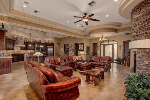 1455 N Tomahawk Rd, Apache Junction, AZ 85119 photo 2