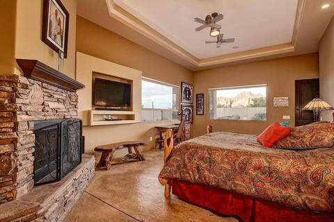 1455 N Tomahawk Rd, Apache Junction, AZ 85119 photo 4