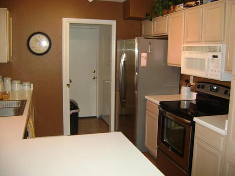 1633 E Lakeside Dr #124, Gilbert, AZ 85234 photo 3