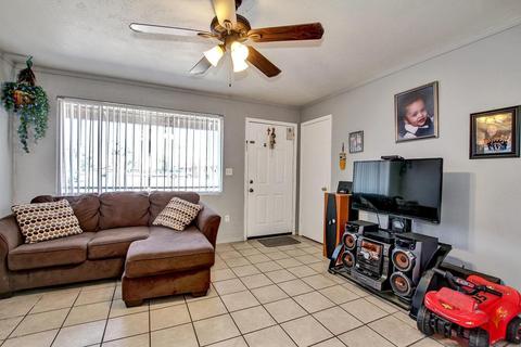3147 N 35th Dr, Phoenix, AZ 85019 photo 8