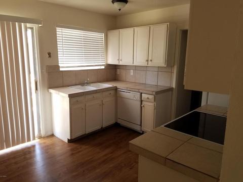 4339 E Nancy Ln, Phoenix, AZ 85042 photo 3