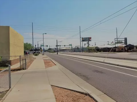 1734 E Jefferson St, Phoenix, AZ 85034 photo 5