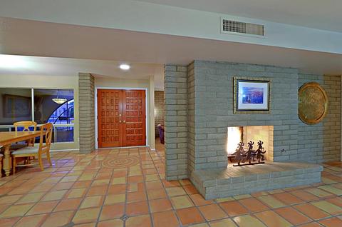 2511 E North Ln, Phoenix, AZ 85028 photo 4