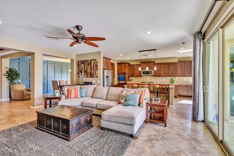 10749 E Kinetic Dr, Mesa, AZ 85212 photo 6