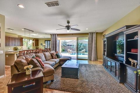 10749 E Kinetic Dr, Mesa, AZ 85212 photo 5