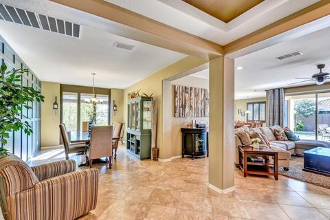 10749 E Kinetic Dr, Mesa, AZ 85212 photo 4