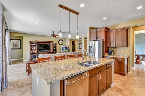 10749 E Kinetic Dr, Mesa, AZ 85212 photo 7