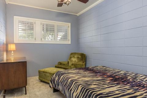 102 E Foothill Dr, Phoenix, AZ 85020 photo 25