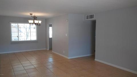2236 E Heatherbrae Dr, Phoenix, AZ 85016 photo 2