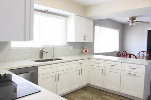 552 E Draper St, Mesa, AZ 85203 photo 2