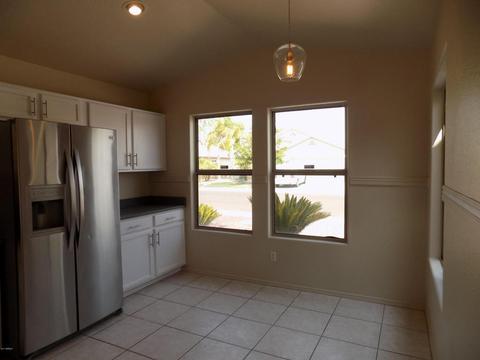 3802 S 73rd Dr, Phoenix, AZ 85043 photo 5