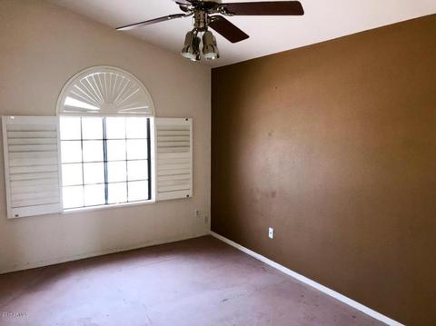 3649 E Rosemonte Dr, Phoenix, AZ 85050 photo 9