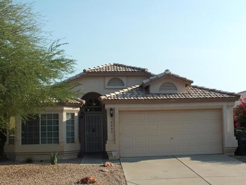 2227 E Kelton Ln, Phoenix, AZ 85022 photo 1