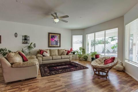 4517 E Windsong Dr, Phoenix, AZ 85048 photo 2