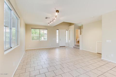 3911 E Pollack St, Phoenix, AZ 85042 photo 6