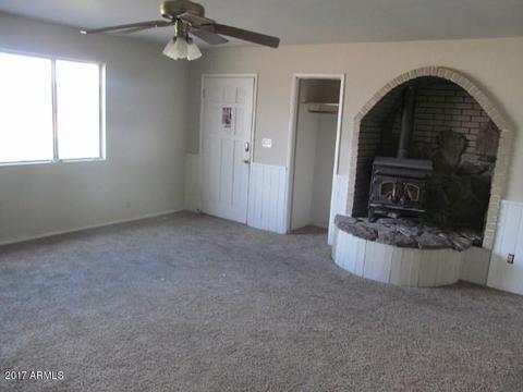 127 N E St, Springerville, AZ 85938 photo 5