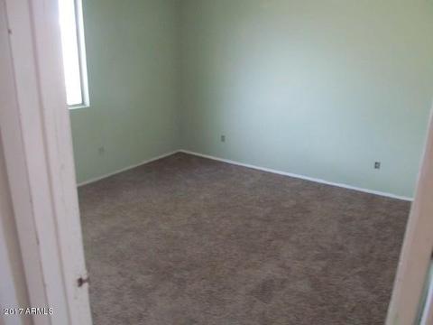 127 N E St, Springerville, AZ 85938 photo 2