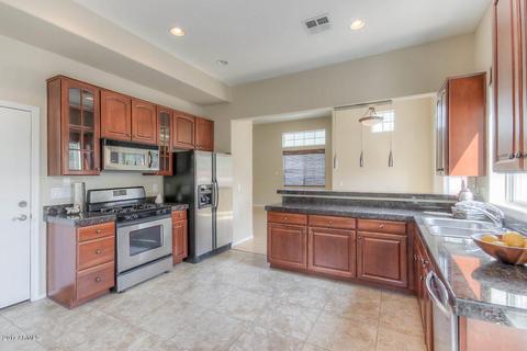 7218 S 38th Pl, Phoenix, AZ 85042 photo 6