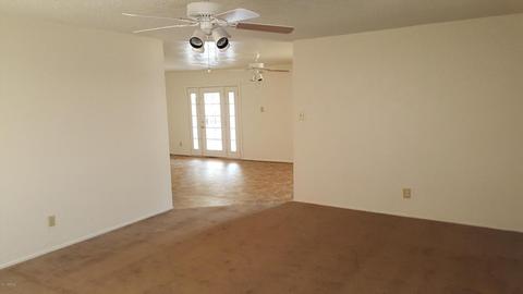 6826 S Willow Dr, Tempe, AZ 85283 photo 3