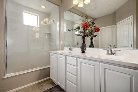 3412 E Plum St, Gilbert, AZ 85298 photo 5