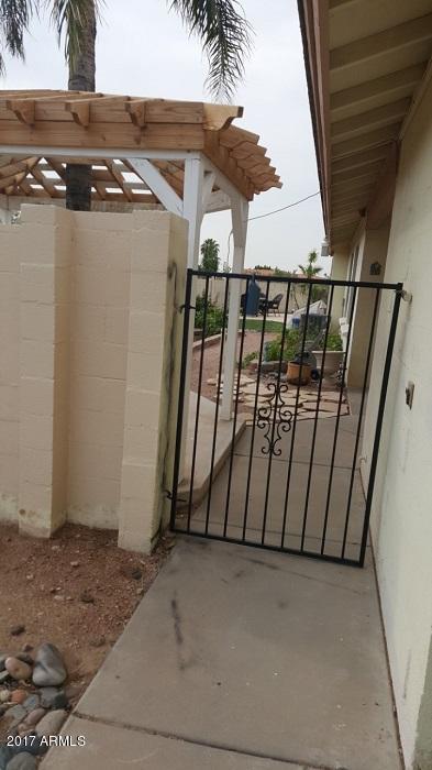 4365 E Corral Rd, Phoenix, AZ 85044 photo 2