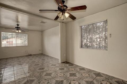 2945 E Palm Ln, Phoenix, AZ 85008 photo 8