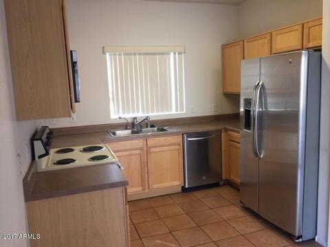 4040 E Melinda Ln, Phoenix, AZ 85050 photo 4
