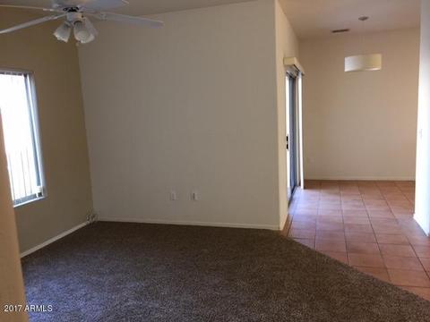 4040 E Melinda Ln, Phoenix, AZ 85050 photo 7