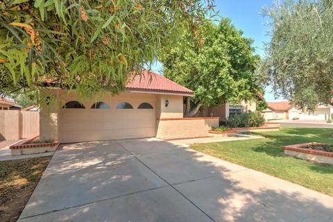1956 E Citation Ln, Tempe, AZ 85284 photo 1