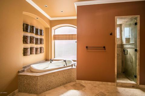 661 S Boulder Ct, Gilbert, AZ 85296 photo 7