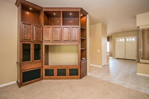 661 S Boulder Ct, Gilbert, AZ 85296 photo 18