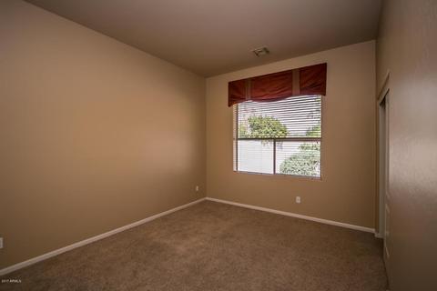 661 S Boulder Ct, Gilbert, AZ 85296 photo 27